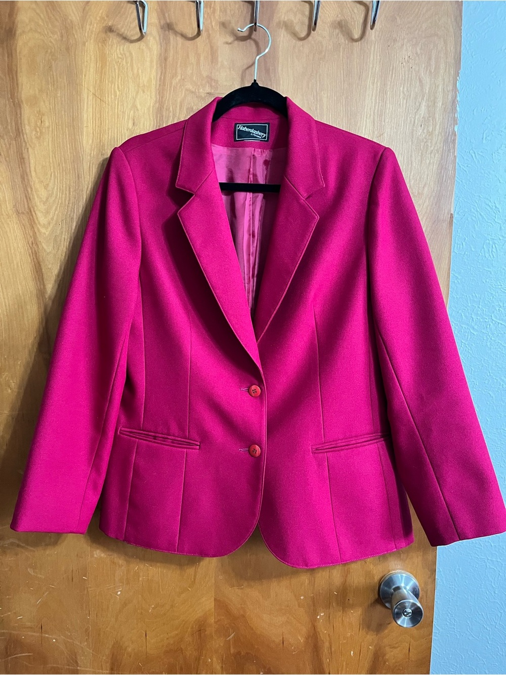 Vintage 1980s Haberdashery Fuchsia Single-Breasted Tailored Blazer